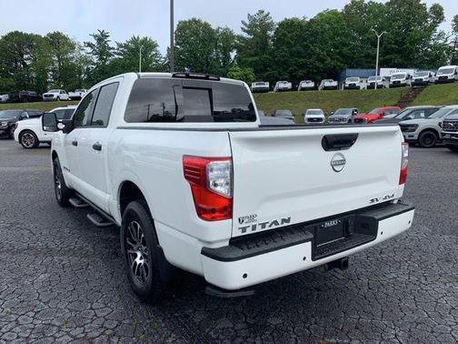 Glacier White 2024 Nissan Titan SV