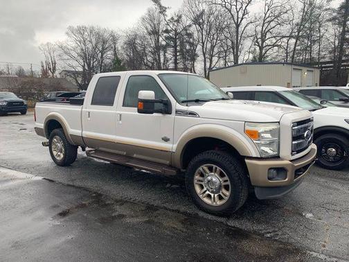 2011 Ford F-250 Lariat