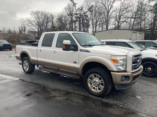 2011 Ford F-250 Lariat