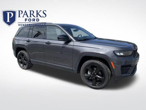 2022 Jeep Grand Cherokee Altitude