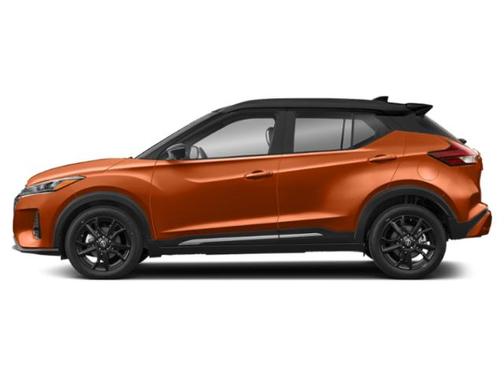 Monarch Orange Metallic/Super Black 2022 Nissan Kicks SR
