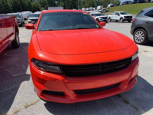 2018 Dodge Charger SXT Plus