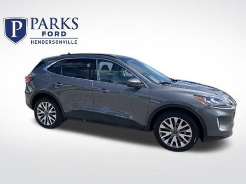 2022 Ford Escape Titanium