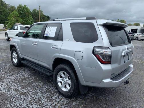 2024 Toyota 4Runner SR5