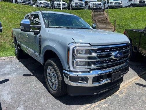 2025 Ford F-250 Lariat