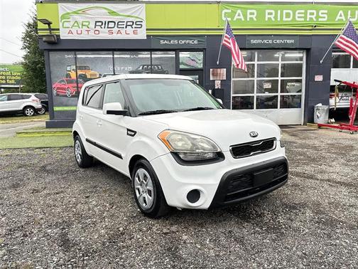 2013 Kia Soul Base