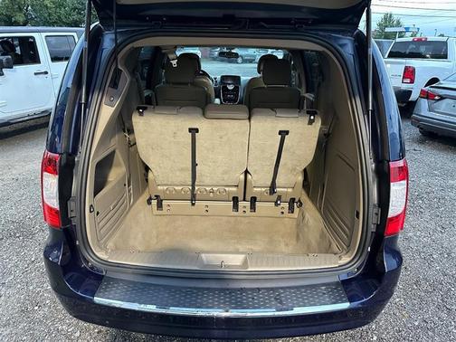 2015 Chrysler Town & Country Touring
