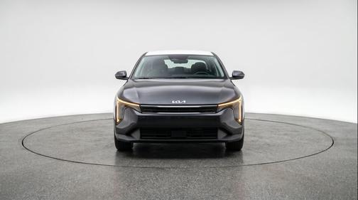 Interstellar Gray 2025 Kia K4 LXS