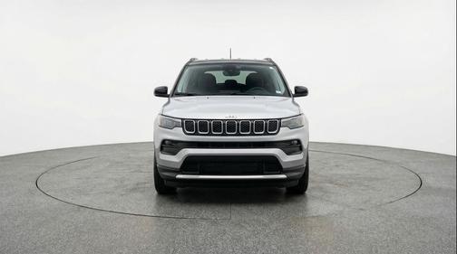 Silver Zynith Metallic Clearcoat 2025 Jeep Compass Limited