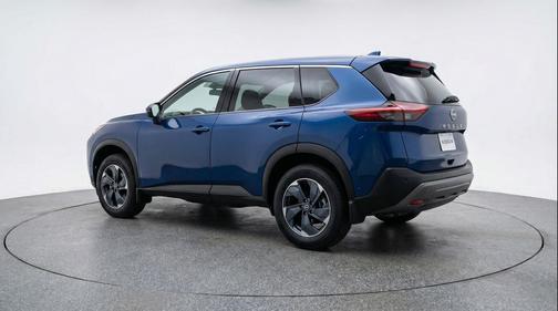 Deep Ocean Blue Pearl 2025 Nissan Rogue SV