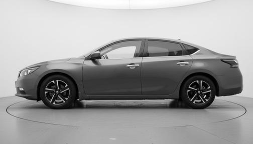 Gun Metallic 2025 Nissan Sentra SV