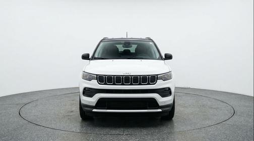Bright White Clearcoat 2025 Jeep Compass Limited