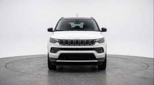 Bright White Clearcoat 2025 Jeep Compass Limited