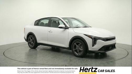 Snow White Pearl 2025 Kia K4 LXS