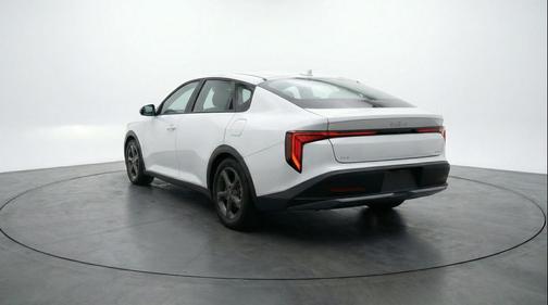 Snow White Pearl 2025 Kia K4 LXS