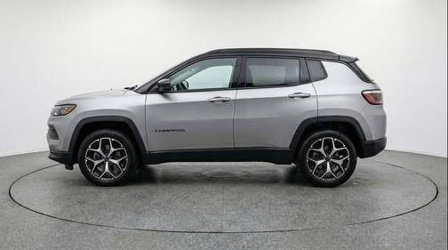 Silver Zynith Metallic Clearcoat 2025 Jeep Compass Limited