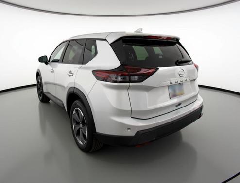 Brilliant Silver Metallic 2025 Nissan Rogue SV