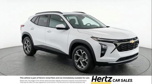 Summit White 2025 Chevrolet Trax LT