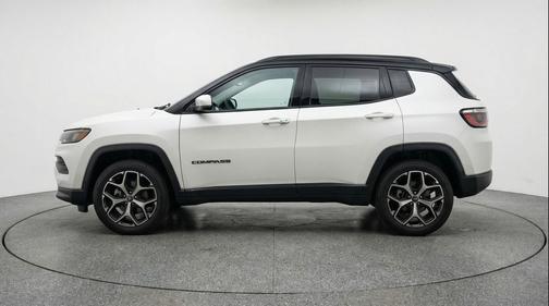 Bright White Clearcoat 2025 Jeep Compass Limited