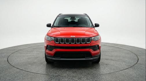 Red Hot Pearlcoat 2025 Jeep Compass Limited