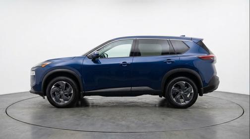 Deep Ocean Blue Pearl 2025 Nissan Rogue SV