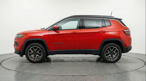 Red Hot Pearlcoat 2025 Jeep Compass Trailhawk