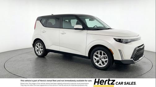 Snow White Pearl 2025 Kia Soul LX