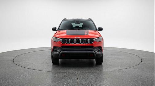 Red Hot Pearlcoat 2025 Jeep Compass Trailhawk