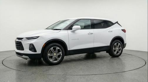Summit White 2025 Chevrolet Blazer 2LT