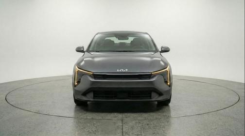 Interstellar Gray 2025 Kia K4 LXS