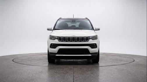 Bright White Clearcoat 2025 Jeep Compass Limited