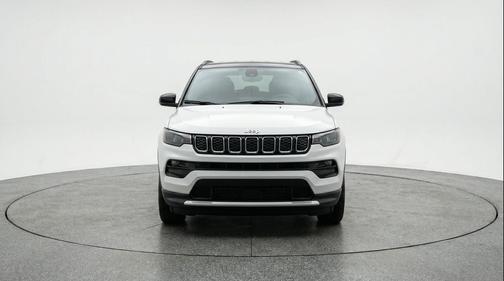 Bright White Clearcoat 2025 Jeep Compass Limited