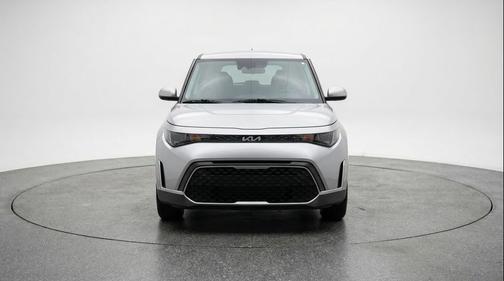 Gravity Gray 2025 Kia Soul LX