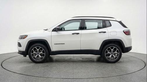 Bright White Clearcoat 2025 Jeep Compass Limited