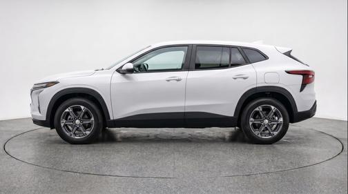 Summit White 2025 Chevrolet Blazer 2LT