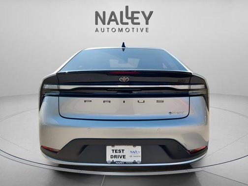 2026 Toyota Prius Plug-In Hybrid SE