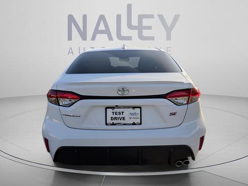 Ice Cap 2026 Toyota Corolla SE