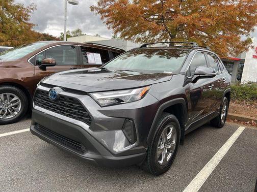2024 Toyota RAV4 Hybrid XLE