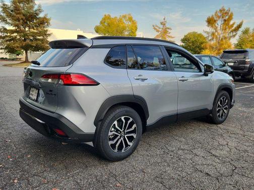 2025 Toyota Corolla Hybrid SE