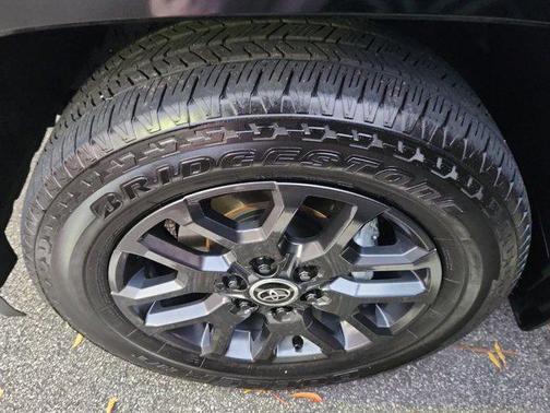 2024 Toyota Sequoia Platinum