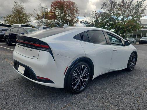 2024 Toyota Prius XLE