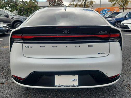 2024 Toyota Prius XLE
