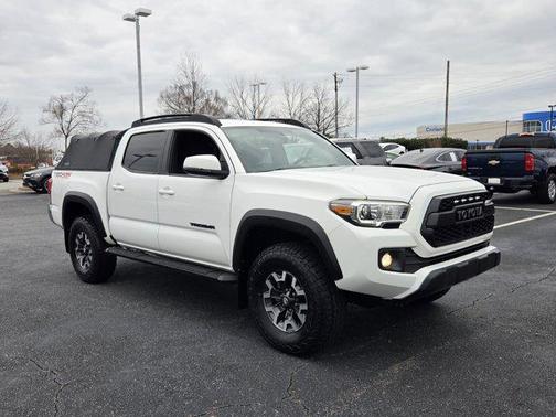 2017 Toyota Tacoma SR5