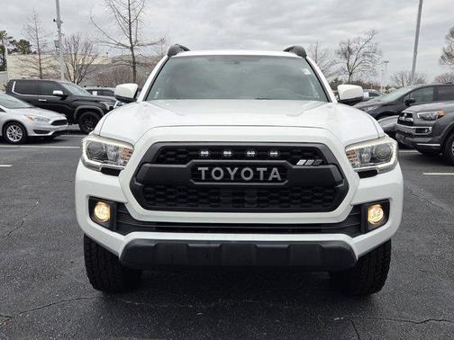 2017 Toyota Tacoma SR5