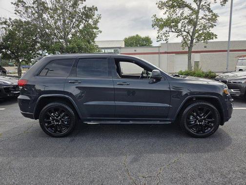 Rhino Clearcoat 2017 Jeep Grand Cherokee Altitude