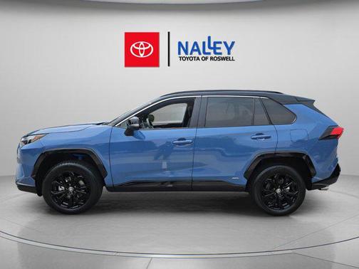 2024 Toyota RAV4 Hybrid SE