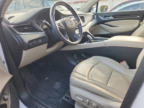 2018 Buick Enclave Essence