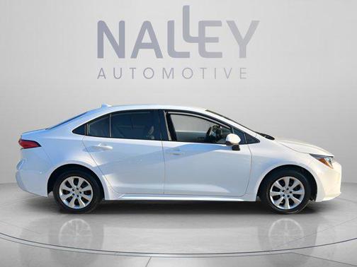 Ice Cap 2025 Toyota Corolla LE
