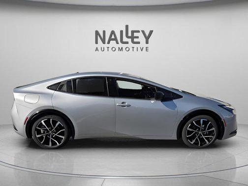 Cutting Edge 2026 Toyota Prius Plug-In Hybrid XSE