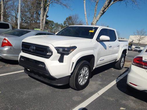 2025 Toyota Tacoma SR5